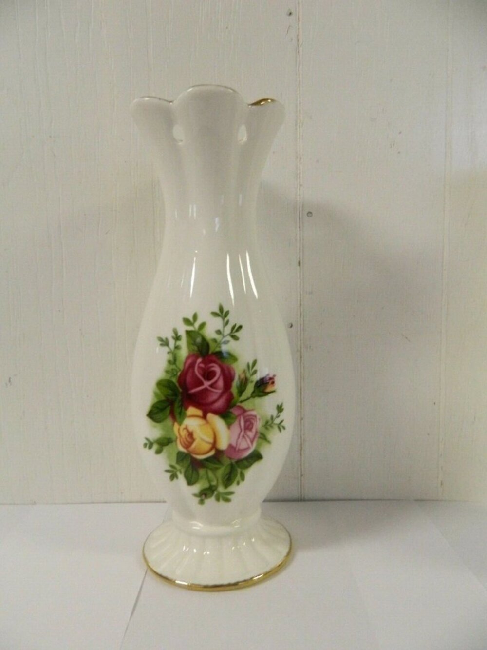 Royal Albert Old Country Roses Tall Scalloped Flower Vase 10 "